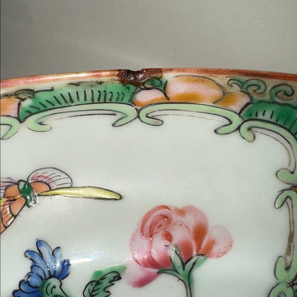 Antique 19th C. Chinese Famille Rose Medallion Porcelain Basin –Heavy Enamel 10" - Picture 6 of 6